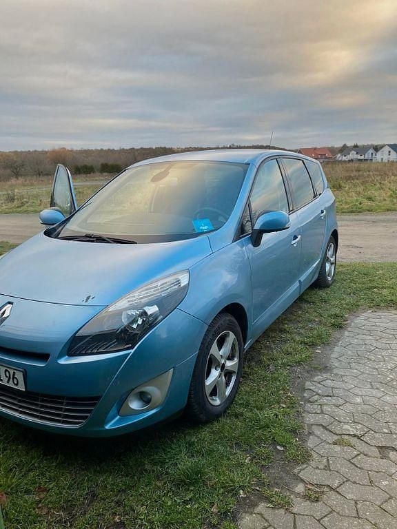 Blau Gebraucht 2011 Renault Grand Scénic III Van / Kleinbus | 3.200 € (Superpreis) - Bild 1/4