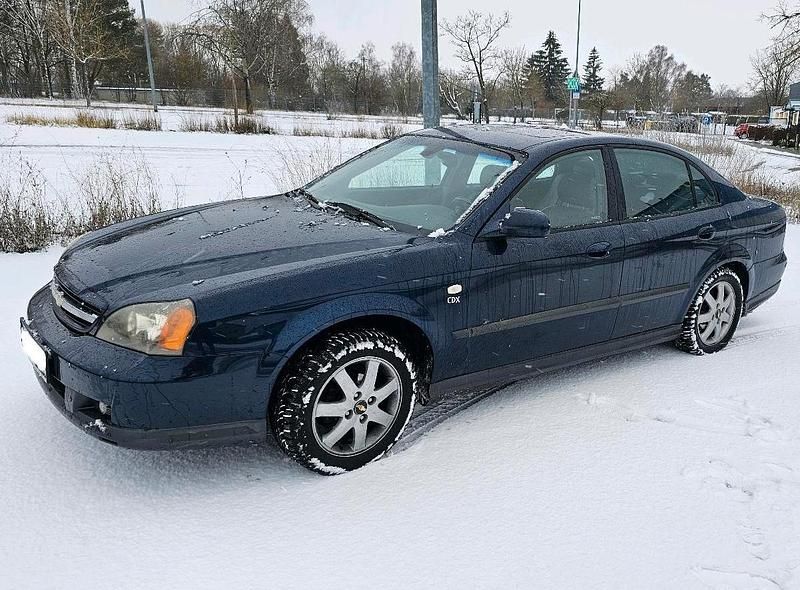 Blau Gebraucht 2006 Chevrolet Evanda Limousine | 5.200 € - Bild 1/4