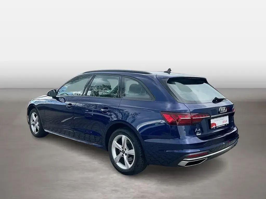 Gebraucht Audi A4 Advanced 204 PS (150 kW) 2023 Blau Kombi