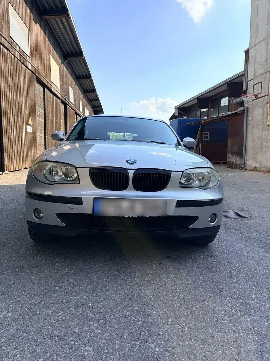 Gebraucht BMW 116 116 PS (85 kW) 2004 Silber Kleinwagen