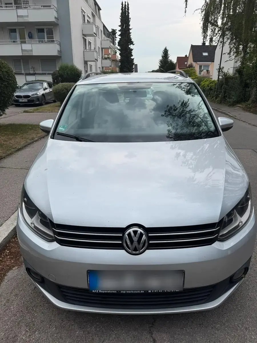 Gebraucht VW Touran 105 PS (77 kW) 2015 Silber Van / Kleinbus