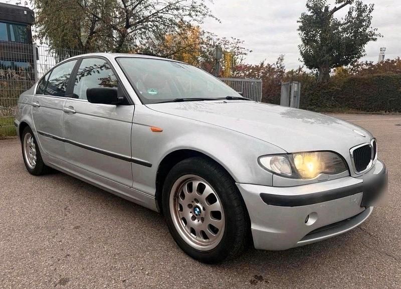 Gebraucht BMW 320 170 PS (125 kW) 2002 Silber Limousine
