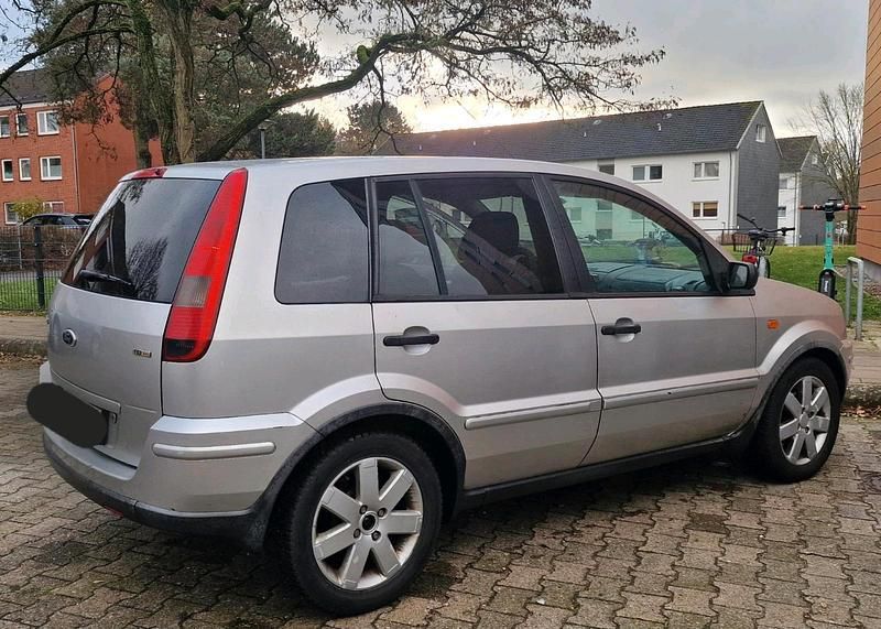 Gebraucht Ford Fusion 68 PS (50 kW) 2004 Silber Kleinwagen