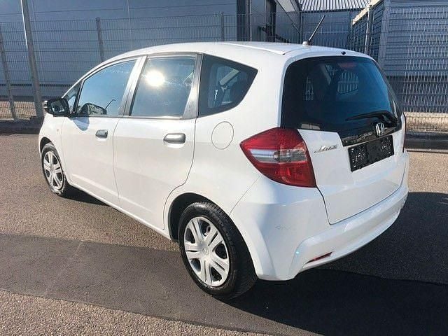 Gebraucht Honda Jazz 90 PS (66 kW) 2014 Weiß Kleinwagen