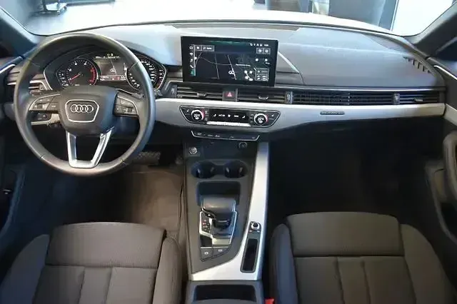 Gebraucht Audi A4 S-Line 204 PS (150 kW) 2023 Weiß Kombi