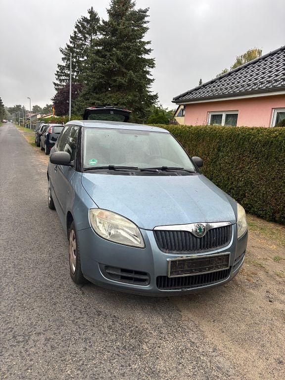 Gebraucht Skoda Fabia 60 PS (44 kW) 2009 Limousine