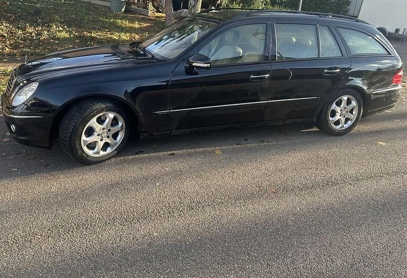 Gebraucht Mercedes E350 Avantgarde 272 PS (200 kW) 2007 Beige Kombi