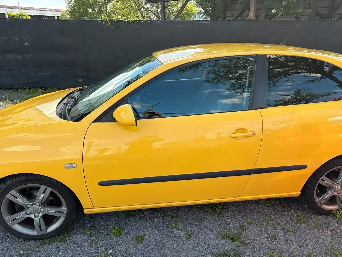 Gebraucht Seat Ibiza 86 PS (63 kW) 2008 Gelb Kleinwagen