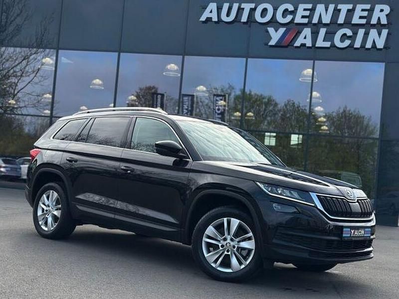 Black magic metallic Gebraucht 2019 Skoda Kodiaq Style SUV | 26.290 € (Guter Preis) - Bild 1/4