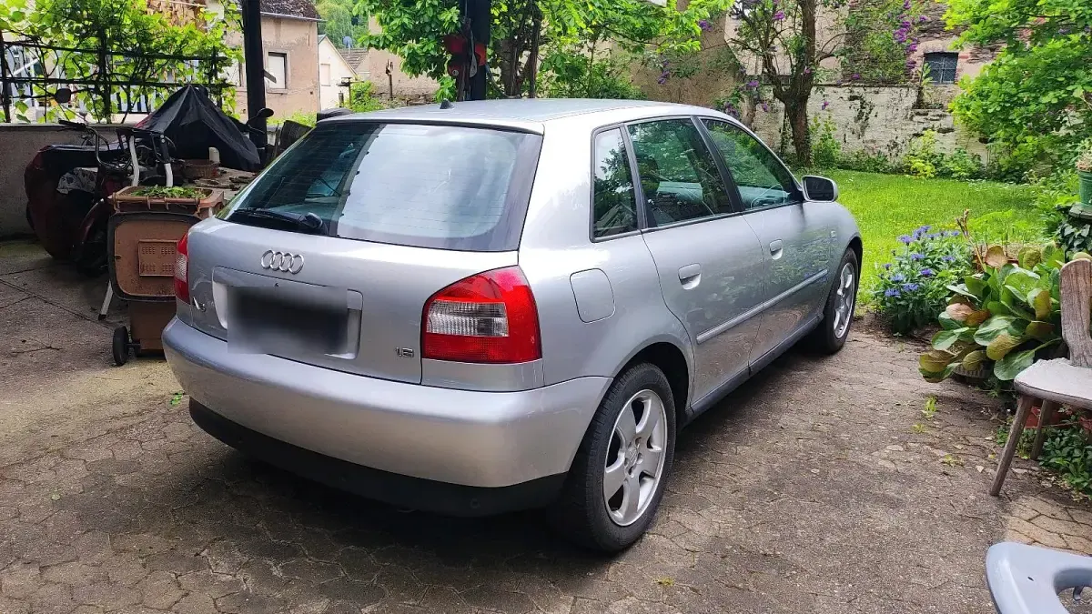 Brugt Audi A3 102 HK (75 kW) 2002 Sølv Hatchback
