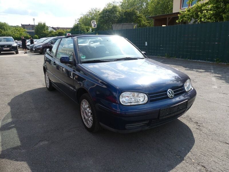 Gebraucht VW Golf Cabriolet Highline 101 PS (74 kW) 1999 Blau Cabrio