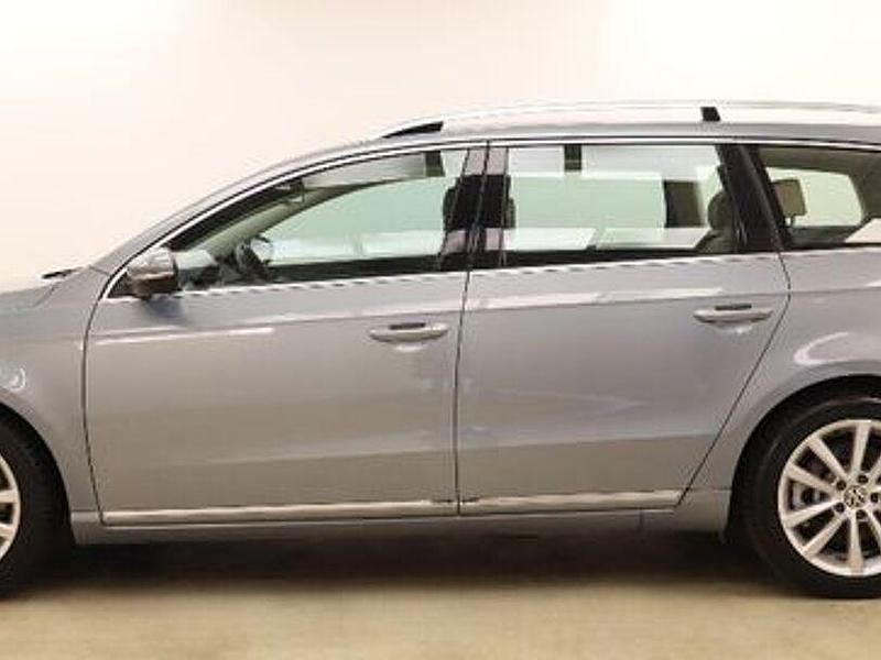 Gebraucht VW Passat Highline 299 PS (219 kW) 2011 Grau Kombi