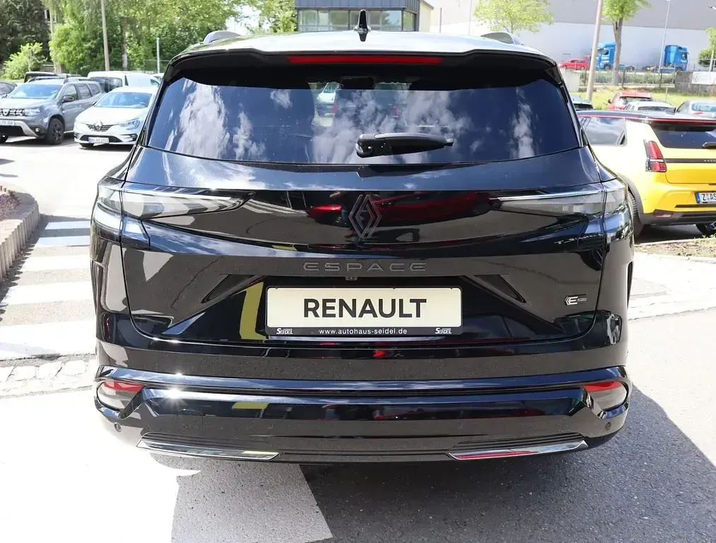 Neu Renault Espace 200 PS (147 kW) 2026 Schwarz SUV