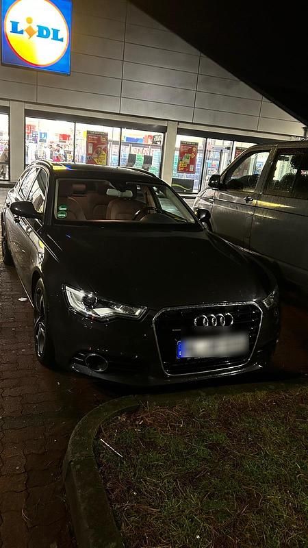 Gebraucht Audi A6 Comfort 204 PS (150 kW) 2012 Grau Kombi