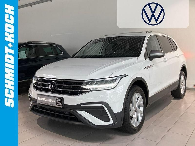Gebraucht VW Tiguan Allspace Life 150 PS (110 kW) 2022 Weiß SUV