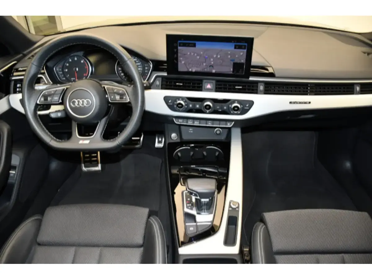 Gebraucht Audi A4 S-Line 265 PS (194 kW) 2023 Kombi