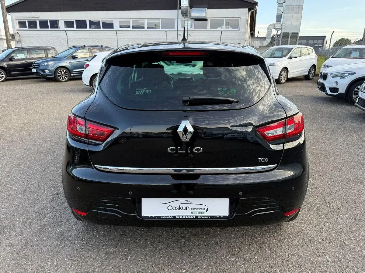 Gebraucht Renault Clio LIMITED 90 PS (66 kW) 2015 Schwarz Kleinwagen