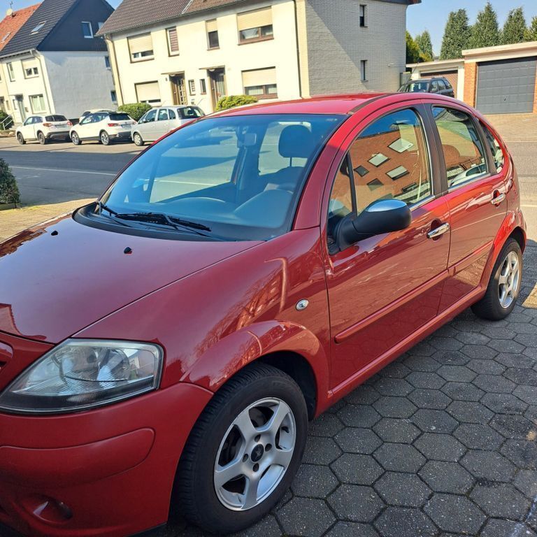Rot Gebraucht 2007 Citroën C3 Style Kleinwagen | 1.800 € (Fairer Preis) - Bild 1/4
