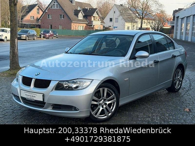 Silber Gebraucht 2005 BMW 320 Limousine | 4.999 € (Fairer Preis) - Bild 1/4