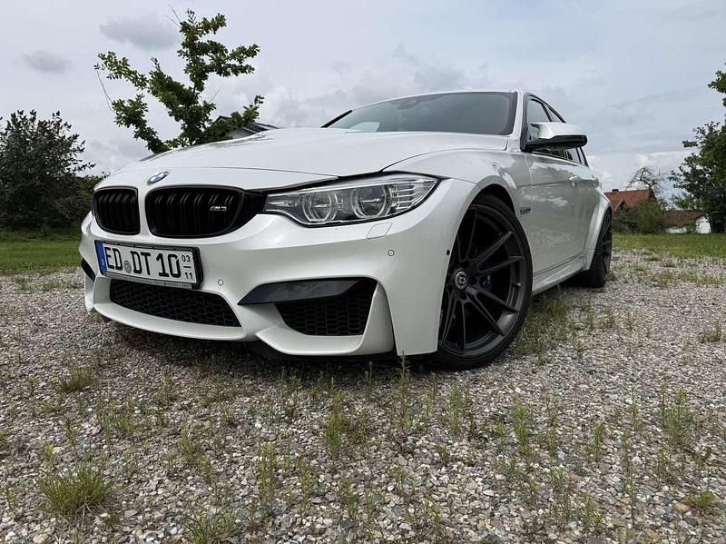 Weiß Gebraucht 2016 BMW M3 Limousine | 50.000 € (Fairer Preis) - Bild 1/4