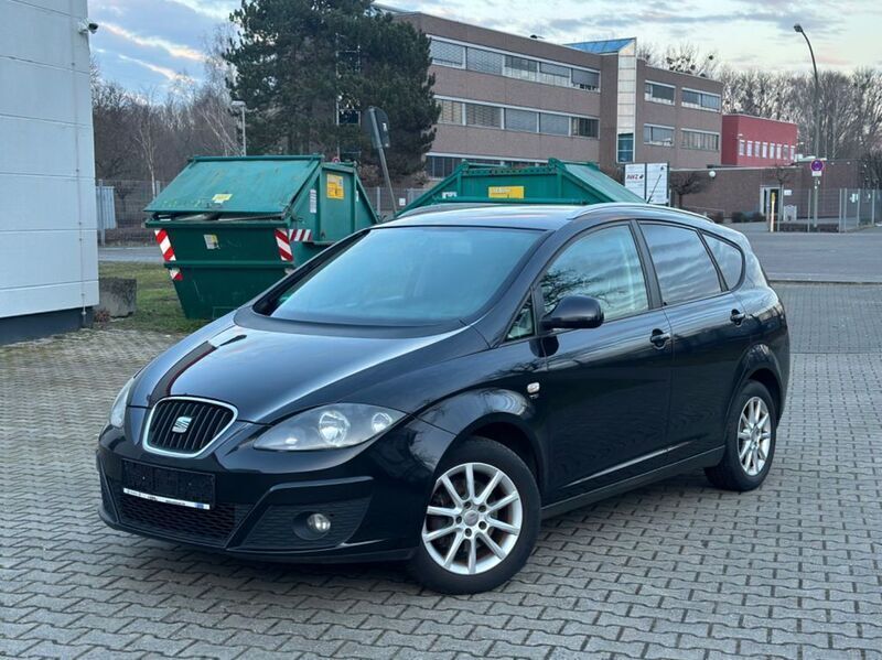 Schwarz Gebraucht 2011 Seat Altea XL Style Van / Kleinbus | 4.990 € (Fairer Preis) - Bild 1/4