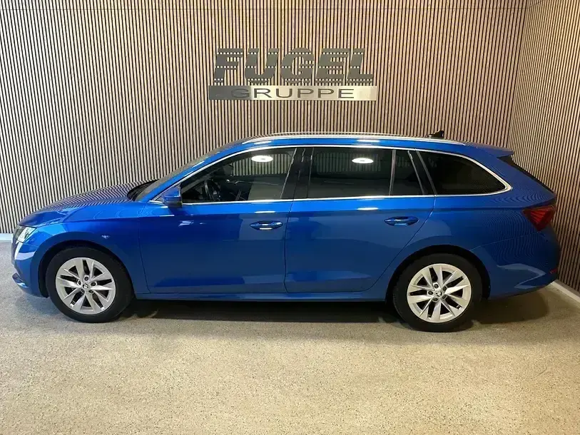 Gebraucht Skoda Octavia Style 150 PS (110 kW) 2021 Raceblau metallic Kombi