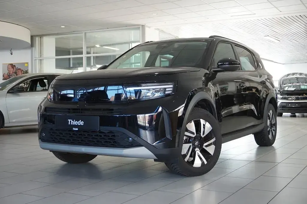 Gebraucht Opel Frontera Sport 83 kW (113 PS) 2025 Diamond black metallic SUV