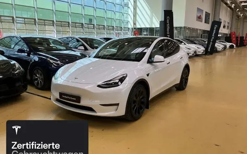 Usata Tesla Model Y 273 kW (372 CV) 2023 Bianco SUV