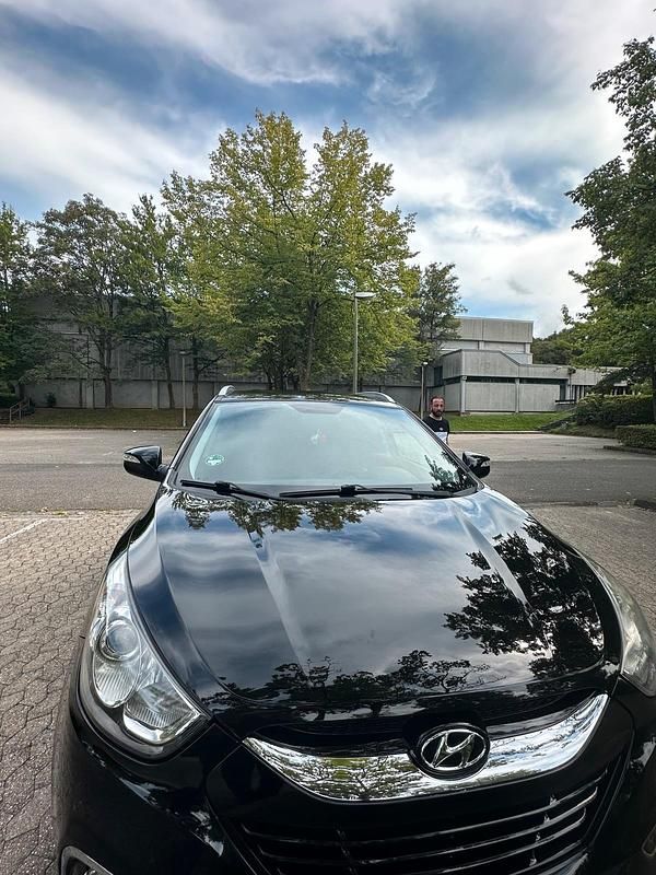 Gebraucht Hyundai ix35 187 PS (137 kW) 2012 Schwarz SUV