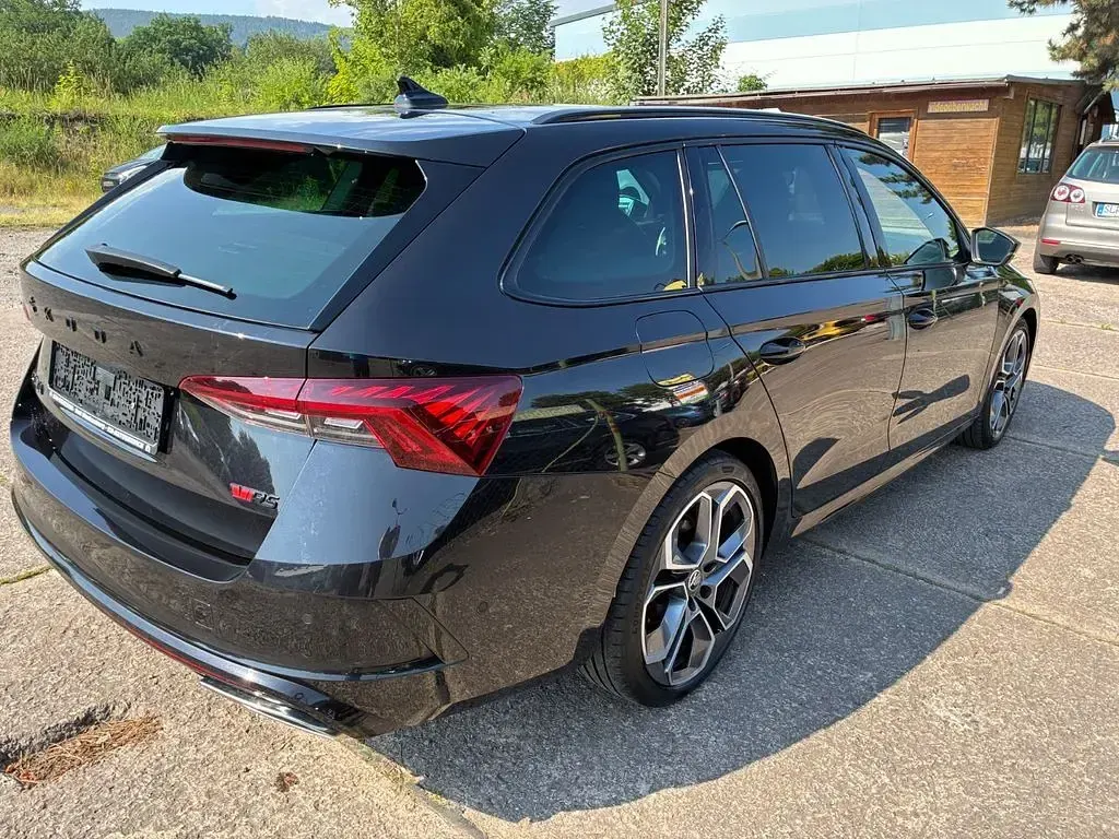 Gebraucht Skoda Octavia RS 200 PS (147 kW) 2022 Schwarz Kombi