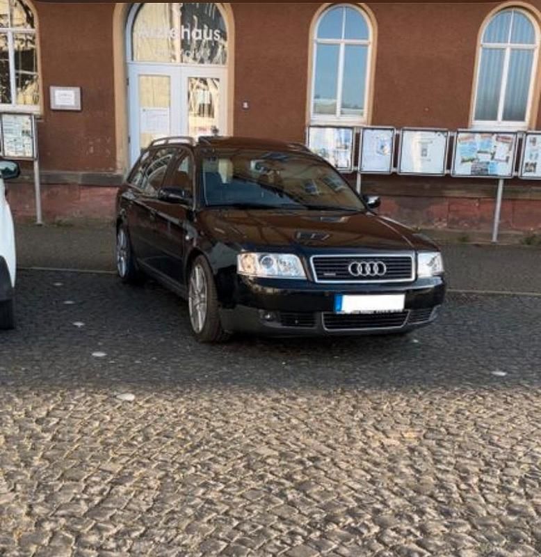 Schwarz Gebraucht 2002 Audi A6 Kombi | 2.500 € (Superpreis) - Bild 1/4