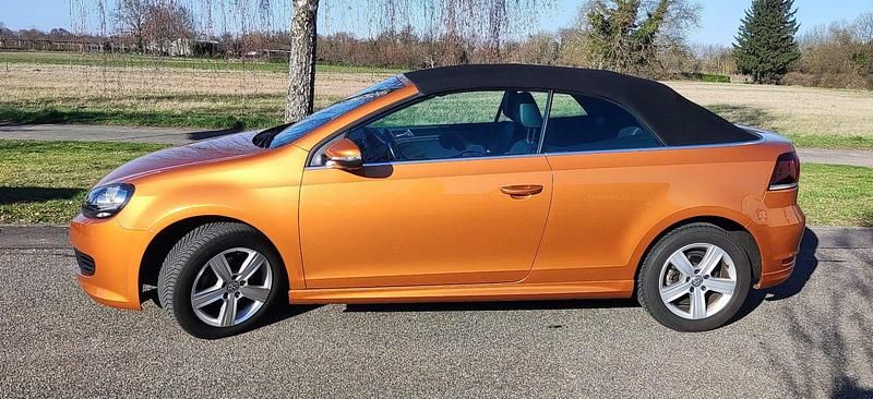 Gebraucht VW Golf Cabriolet Trendline 105 PS (77 kW) 2016 Orange Cabrio