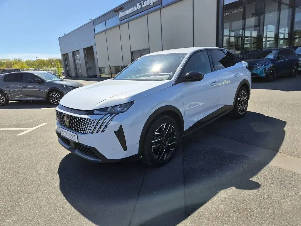 Gebraucht Peugeot 3008 Allure 145 PS (106 kW) 2025 Grau SUV