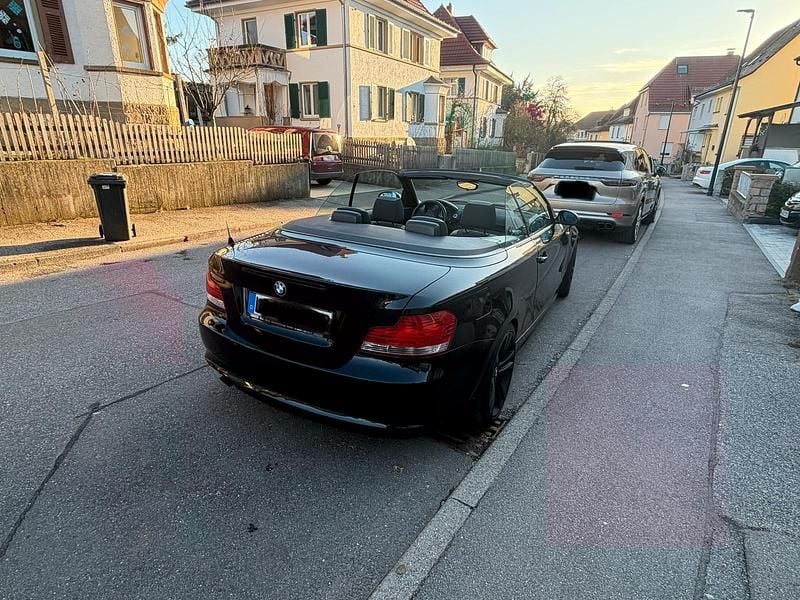 Gebraucht BMW 118 Cabriolet 143 PS (105 kW) 2008 Schwarz Cabrio