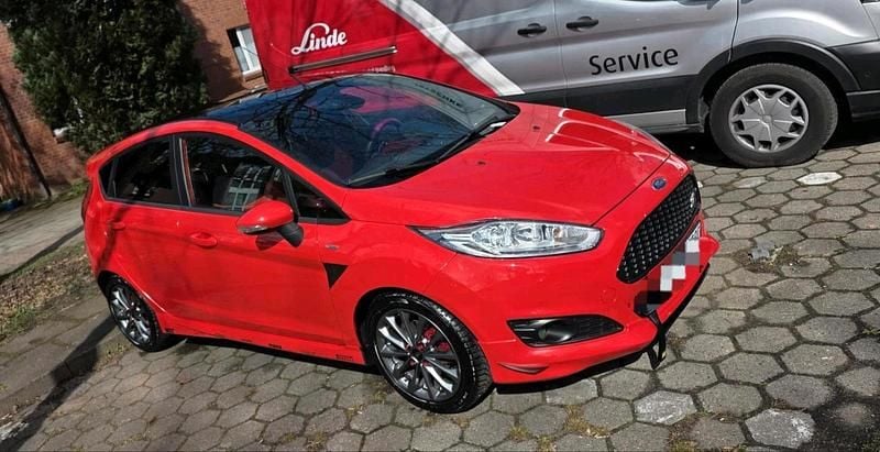 Gebraucht Ford Fiesta ST-Line 75 PS (55 kW) 2016 Rot Kleinwagen