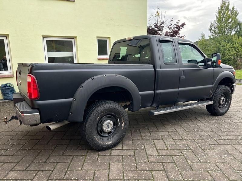 Gebraucht Ford F250 390 PS (286 kW) 2016 Schwarz Pickup
