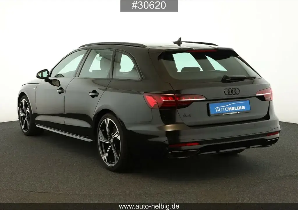 Gebraucht Audi A4 S-Line 204 PS (150 kW) 2024 Mythosschwarz metallic Kombi