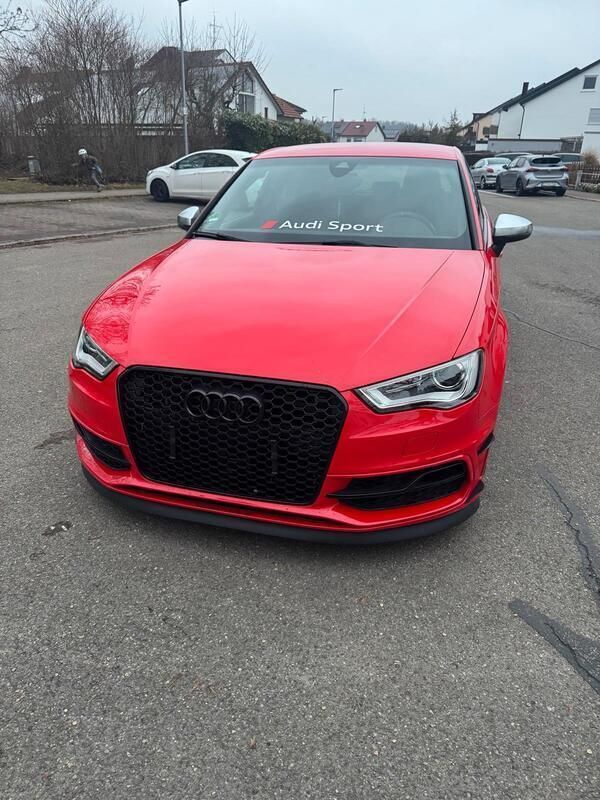 Rot Gebraucht 2014 Audi S3 Limousine | 19.500 € (Superpreis) - Bild 1/4