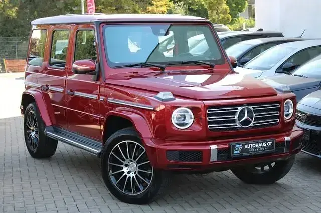 Gebraucht Mercedes G350 AMG 286 PS (210 kW) 2021 Designo hyazinthrot SUV