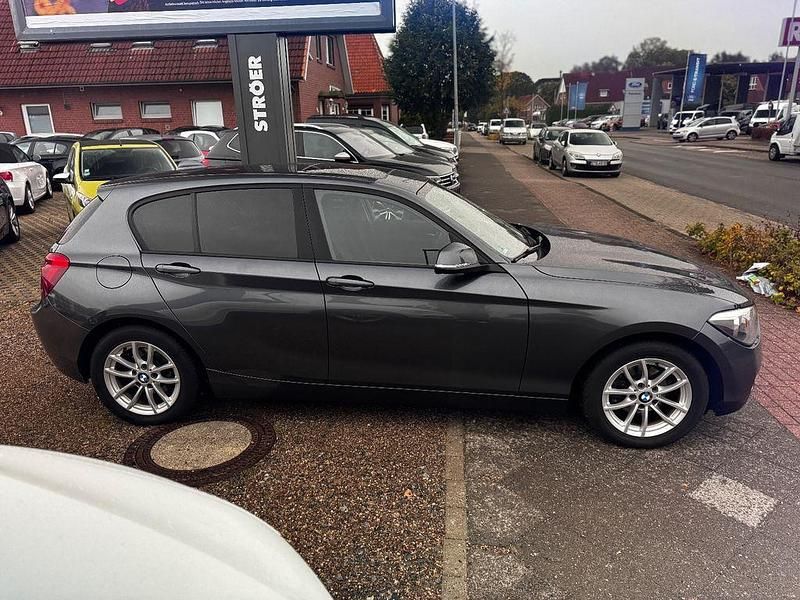 Gebraucht BMW 116 136 PS (100 kW) 2012 Grau Kleinwagen