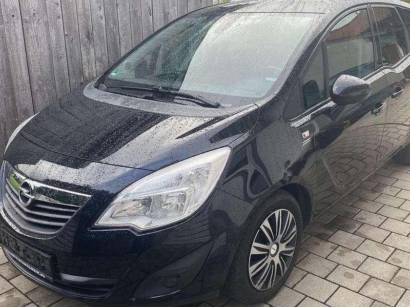 Gebraucht Opel Meriva Selection 120 PS (88 kW) 2011 Schwarz Van / Kleinbus