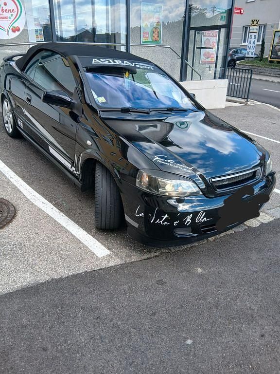 Gebraucht Opel Astra Cabriolet 147 PS (108 kW) 2004 Schwarz Cabrio