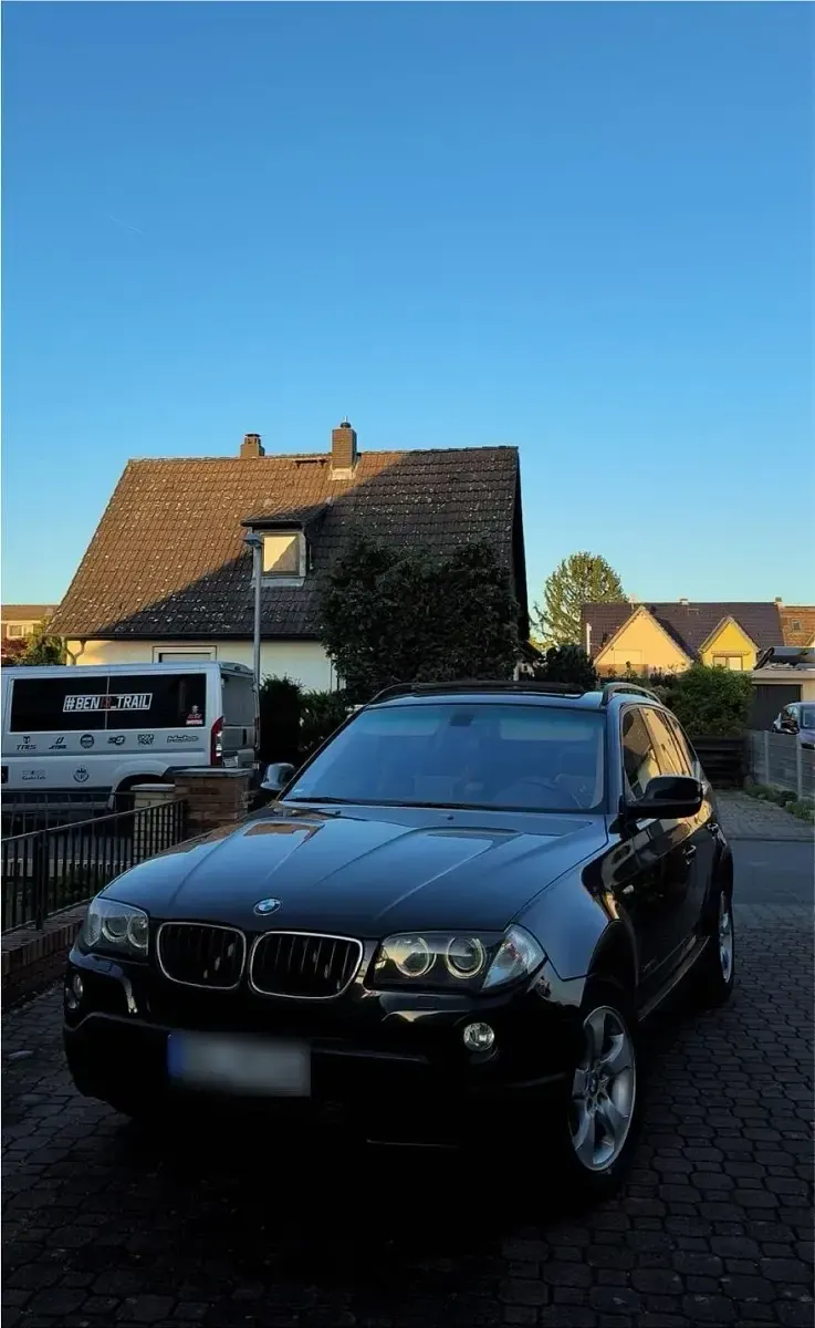 Gebraucht BMW X3 150 PS (110 kW) 2010 Schwarz SUV
