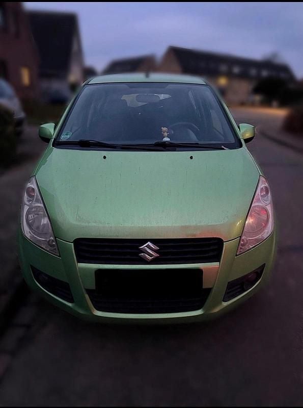 Second-hand Suzuki Splash 86 CP (63 kW) 2008 Verde Hatchback