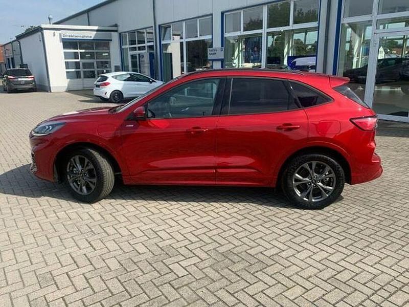 Gebraucht Ford Kuga ST-Line 152 PS (111 kW) 2020 Rot metallic SUV