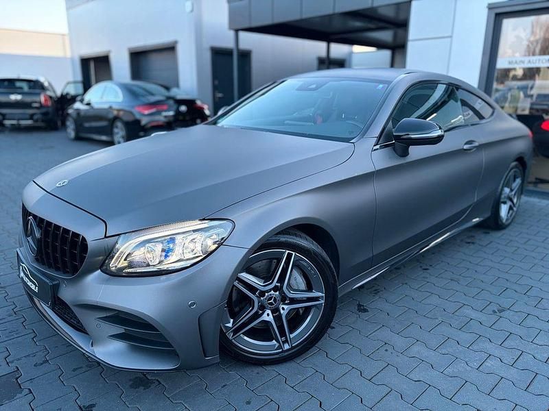 Gebraucht Mercedes C300 AMG 258 PS (189 kW) 2020 Schwarz Coupé