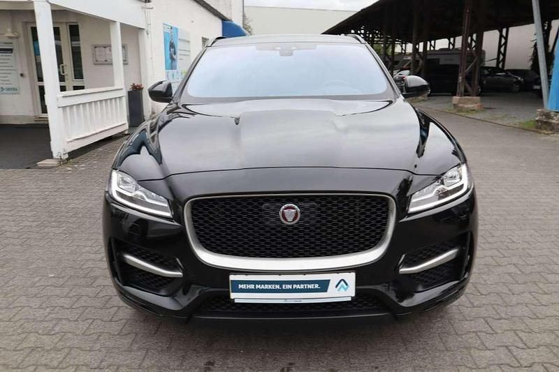Gebraucht Jaguar F-Pace R-Sport 301 PS (221 kW) 2020 Schwarz SUV