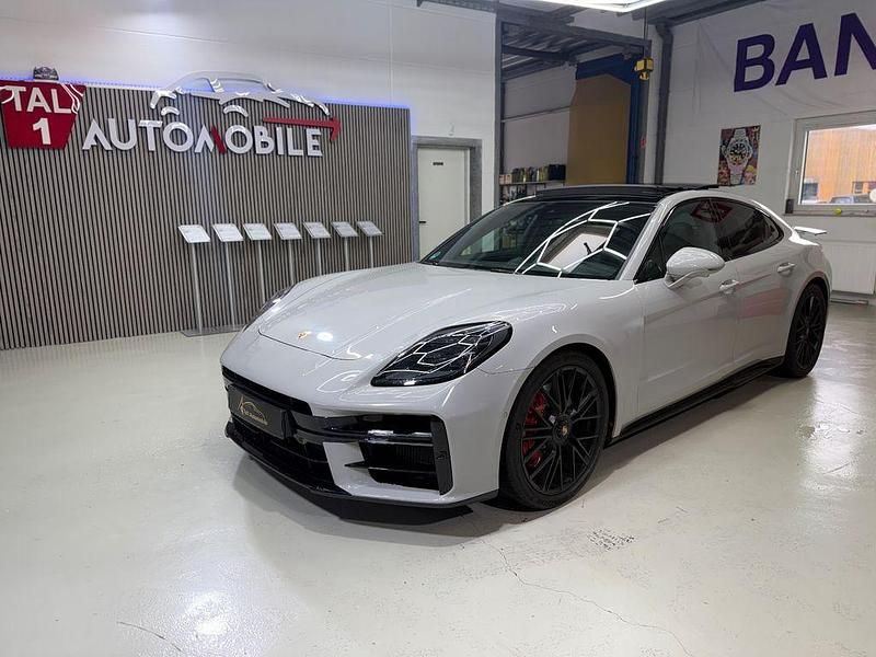 Grau Gebraucht 2025 Porsche Panamera GTS Limousine | 172.900 € (Teuer) - Bild 1/4