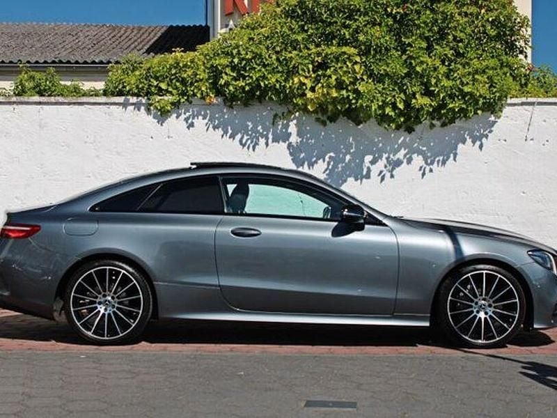 Gebraucht Mercedes E200 AMG line 184 PS (135 kW) 2018 Grau Coupé