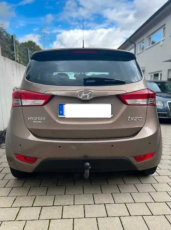 Gebraucht Hyundai ix20 Trend 125 PS (91 kW) 2014 Kleinwagen